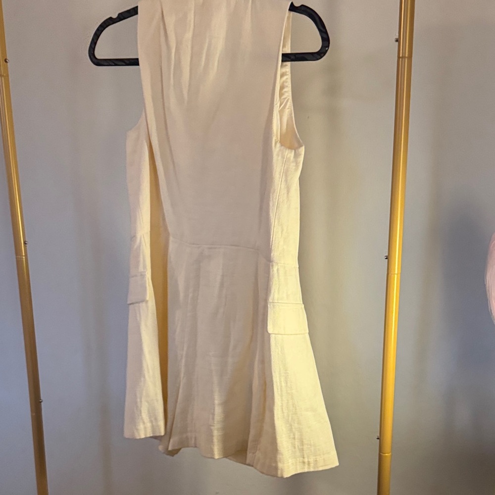 Steve Madden Cream Double-Breasted Vest romper dress - Picture 4 of 4